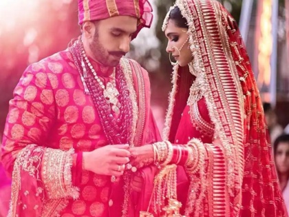 Deepika Padukone’s Rs 9 Lakh Sabyasachi lehenga is the least expensive bridal outfit | लग्नात दीपिकाने घातलेल्या लेहंग्यावर सारेच झाले होते फिदा, त्याची किंमत जाणून तुम्हीसुद्धा आश्चर्यचकीत व्हाल !!!
