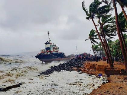 The central government provided only Rs 268 crore to help with the damage caused by the cyclone Nisarg | केंद्राचा दुजाभाव? निसर्ग चक्रीवादळातील नुकसानीच्या मदतीपोटी दिले केवळ २६८ कोटी