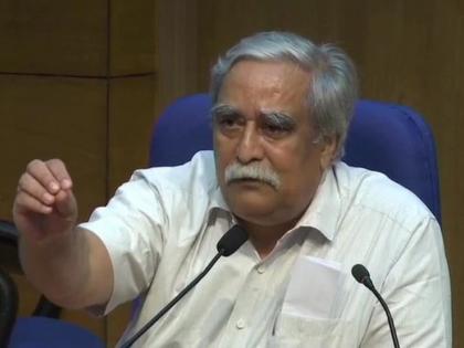 coronavirus: 'New normal' possible only after coronavirus vaccination - Dr. Raman Gangakhedkar | coronavirus: कोरोनाच्या लसीकरणानंतरच ‘न्यू नॉर्मल’ शक्य, डॉ. रमण गंगाखेडकर यांचं मोठं विधान coronavirus: 'New normal' possible only after coronavirus vaccination - Dr. Raman Gangakhedkar | coronavirus: कोरोनाच्या लसीकरणानंतरच ‘न्यू नॉर्मल’ शक्य, डॉ. रमण गंगाखेडकर यांचं मोठं विधान