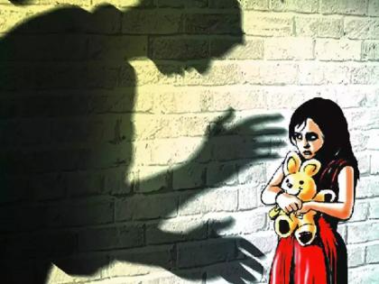 १२ वर्षाच्या निरागस मुलीने दिला मुलाला जन्म, प्रसूतीनंतर धक्कादायक माहिती झाली उघड 