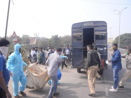 Shocking! The body of a missing old man was found under the Chikalthana bridge | खळबळजनक ! बेपत्ता वृद्धाचा मृतदेह चिकलठाणा पुलाखाली सापडला