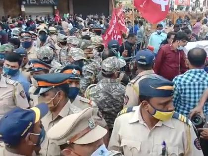 Police barricaded the farmers near the metro junction, Nangre Patil rushed to convince the crowd | मेट्रो जंक्शनकडे पोलिसांनी शेतकऱ्यांना अडवले, नांगरे पाटील जमावाची समजूत काढण्यासाठी सरसावले 