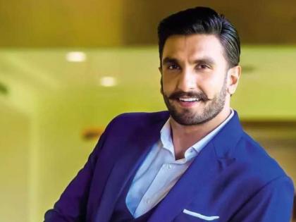 After Deepika Padukone, Ranveer Singh also Got a whooping amount for her upcoming film with Rohit Shetty Circus | दीपिका पदुकोण पाठोपाठ रणवीर सिंहनेही केली मानधनात वाढ, आकडा वाचून व्हाल हैराण