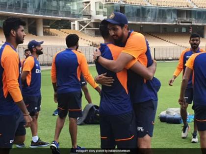 India VS England : Corona test of India-England players is negative, practice will start from today | भारत- इंग्लंडच्या खेळाडूंची कोरोना चाचणी निगेटिव्ह, आजपासून सुरू होणार सराव