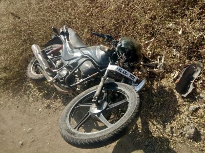 Pedestrian dies on the spot in bike crash | भरधाव दुचाकीच्या धडकेत पादचाऱ्याचा जागीच मृत्यू