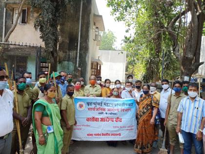 Coronavirus : Mask Lava Janajagruti Abhiyan in Vesave village | Coronavirus : वेसावे गावात मास्क लावा जनजागृती अभियान