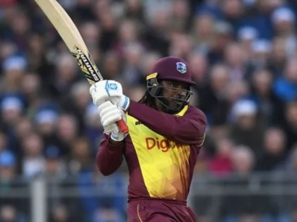 Chris Gayle returns to West Indies T20 squad after two-year absence; T20 & ODI squad for the Sri Lanka series | ख्रिस गेलची पाकिस्तान सुपर लीगमधून माघार; कारण समजल्यावर 'युनिव्हर्स बॉस'चा वाटेल अभिमान