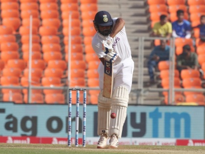 Ind vs Eng 4th test : Rohit Sharma became 1st Opener to Score 1000 runs in World Test Championship | Ind vs Eng 4th test : रोहित शर्माचा मोठा पराक्रम, जगातील एकाही ओपनरला आतापर्यंत जमला नाही हा विक्रम!