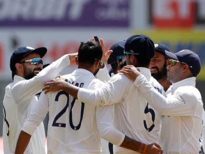 IND vs ENG, 4th Test : India beat England 3-1, and qualify for the final of the ICC World Test Championship | IND vs ENG, 4th Test : आर अश्विन, अक्षर पटेल यांचा 'पंच'; टीम इंडियाचा मालिकेत ३-१नं विजय