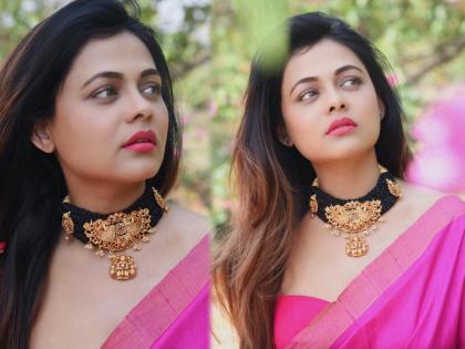 Prathna behre looking beautiful in pink color saree | साडीत खुललं मराठमोळ्या प्रार्थना बेहरेचे सौंदर्य, फोटो पाहून चाहते म्हणाले- खूपच सुंदर