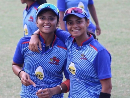 Mumbai chase down 18 runs in just 4 balls against Nagaland in the Women's Senior ODI Cup  | मुंबईच्या पोरींची कमाल; वन डेत प्रतिस्पर्धींना १७ धावांत गुंडाळले, सायली सातघरेनं ५ धावांत ७ बळी टिपले
