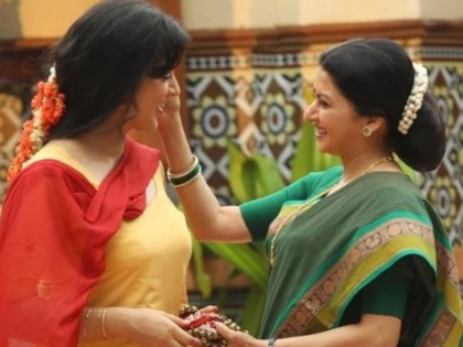Did you spot Bhagyashree in Kangana's 'Thalaivi' trailer? Actress marks Bollywood comeback after 11 years | कंगना रनौतच्या 'थलाइवी' सिनेमातून 11 वर्षानंतर सलमानची हिरोईन करते कमबॅक, जाणून घ्या तिच्या या खास गोष्टी