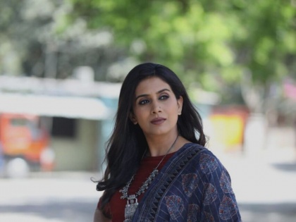 Sonali Kulkarni will be seen on the small screen, hosting 'Crime Patrol' | सोनाली कुलकर्णी दिसणार छोट्या पडद्यावर, ‘क्राइम पेट्रोल’चे करणार सूत्रसंचालन