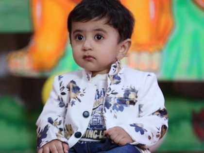 Namrata sambherao share cute video with her son | महाराष्ट्राच्या हास्यजत्रेचा सर्वात छोटा फॅन पाहिलात का, आहे या अभिनेत्रीचा मुलगा