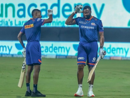 IPL 2021 MI Vs PBKS Live T20 Score : Rohit Sharma’s Mumbai Indians can take 3 bold decisions for Punjab Kings clash | IPL 2021 : MI Vs PBKS T20 Live : पंजाब किंग्सविरुद्ध रोहित शर्मा तीन मोठे बदल करणार; अपयशी स्टार खेळाडूंना बाकावर बसवणार!