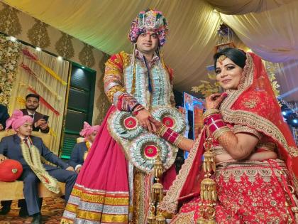 कोरोनाकाळात भाजपा आमदाराचा शाही विवाहसोहळा, अधिकारी वधुसोबत बांधली लग्नगाठ