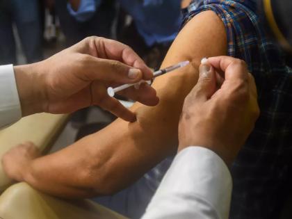 Corona vaccination: When will all citizens of the country be vaccinated? The date stated by the Center in the Supreme Court | Corona vaccination: देशातील सर्व नागरिकांचं लसीकरण कधीपर्यंत होणार? केंद्रानं सुप्रिम कोर्टात सांगितली तारीख 