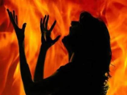 Minor girl burnt to death by acid; Family members allege she was raped and then killed | अ‍ॅसिडने जाळून अल्पवयीन मुलीची केली हत्या; बलात्कार करून तिला मारल्याचा कुटुंबीयांचा आरोप 