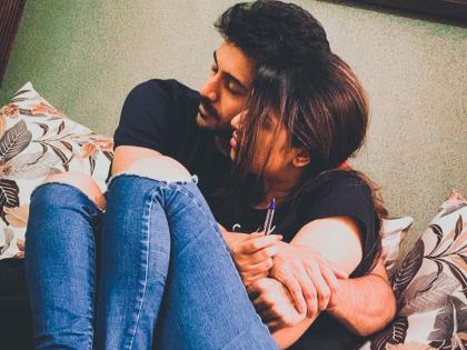 रसिका सुनिलने शेअर केला बॉयफ्रेंडसोबतचा रोमँटिक फोटो,एकमेकांच्या प्रेमात आकंठ बुडाले