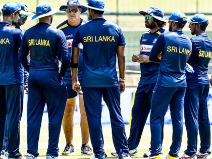 Cricket Match Fixing: Former Sri Lanka Performance Analyst, Sanath Jayasundara Banned For Seven Years | Cricket Match Fixing: श्रीलंकेच्या सनथ जयसुंदरावर सात वर्षांची बंदी; क्रीडा मंत्र्यांना लाच देण्याचा प्रयत्न