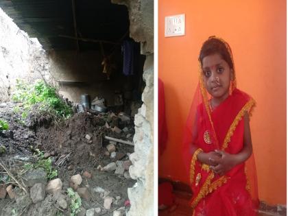 The rain caused the wall to collapse and crushed the family; Grandchildren killed, grandparents seriously injured | पावसाने भिंत कोसळून कुटुंब दबले; नातीचा मृत्यू तर आजी-आजोबा गंभीर जखमी The rain caused the wall to collapse and crushed the family; Grandchildren killed, grandparents seriously injured | पावसाने भिंत कोसळून कुटुंब दबले; नातीचा मृत्यू तर आजी-आजोबा गंभीर जखमी