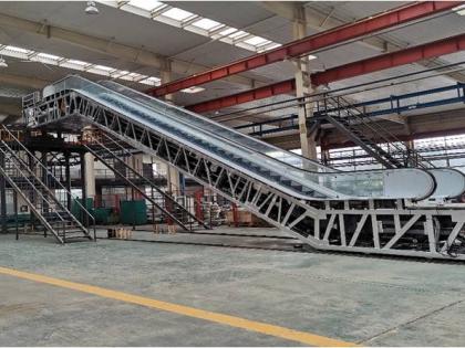 Start of installation of sliding ladders for Metro-3 in mumbai | प्रवास सुखकर होणार! मेट्रो-३ साठी सरकते जिने बसविण्याच्या कामास सुरुवात