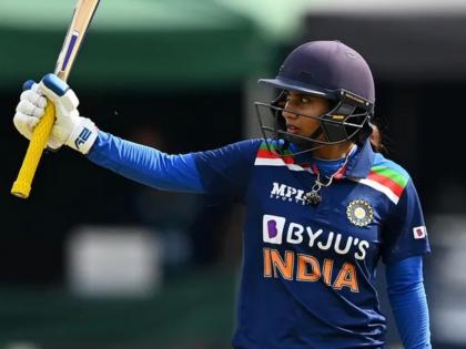 Mithali Raj back on top of ICC Women's ODI Player Rankings, India opener smriti mandhana  breaks into the top 3 of T20 Rankings | ICC Player Rankings : मिताली राजनं पुन्हा पटकावले अव्वल स्थान, 'नॅशनल क्रश' स्मृती मानधनाचीही भरारी!