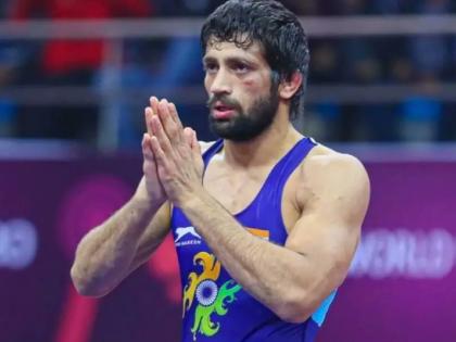 Tokyo olympics silver medalist ravi kumar dahiya is called a calm storm by his mates know why | Tokyo Olympics : रौप्यपदक विजेत्या रवी कुमार दहियाला म्हटले जाते 'शांत' वादळ; जाणून घ्या त्यामागचं कारण!