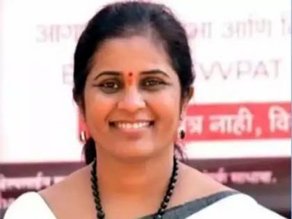 Fugitive education officer Vaishali Veer Zankar arrested in bribery case | लाचखोरी प्रकरणात फरार शिक्षणाधिकारी वैशाली झनकर यांना अटक, एसीबीने अशा ठोकल्या बेड्या 