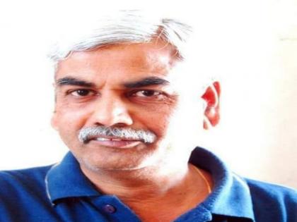 Book lover Sham Deshpande dies of heart attack | ग्रंथप्रेमी शाम देशपांडे यांचे ह्रदयविकाराच्या धक्क्याने निधन