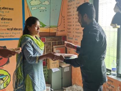 Rakshabandhan gift to Pooja, the only survivor of the Taliye tragedy; Support given by brothers from Bhiwandi | हृदयस्पर्शी! तळीये दुर्घटनेत एकटीच बचावलेल्या पूजाला रक्षाबंधनाची भेट; भिवंडीतील भावांनी दिला आधार 