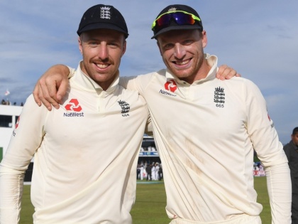 India vs England :  Jos Buttler and Jack Leach have been included in England's squad for the fifth test against India in Manchester | India vs England : इंग्लंड पाचव्या कसोटीत मैदानावर उतरवणार फिरकी 'अस्त्र'; दोन तगड्या खेळाडूंचे संघात कमबॅक