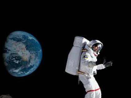 Where do funerals take place if an astronaut dies in space? Learn what the process is | अवकाशात अंतराळवीराचा मृत्यू झाल्यास कुठे होतात अंत्यसंस्कार? जाणून घ्या काय आहे प्रक्रिया