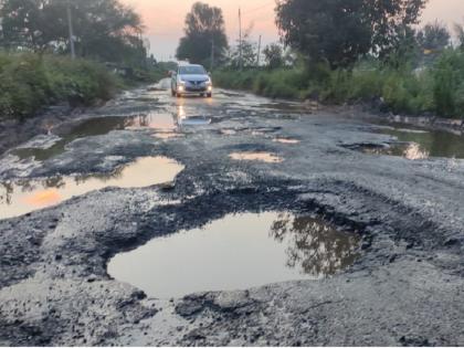 Death trap! During the year, 19 people were killed in 400 accidents on this route | मृत्यूचा सापळा ! वर्षभरात 'या' मार्गावर ४०० अपघातात गेले १९ बळी