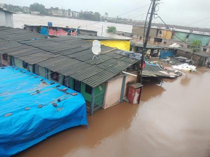 Kalyan taluka receives grant of Rs. 16 crore for flood victims | अतिवृष्टीतील बाधितांसाठी कल्याण तालुक्याला १६ कोटीचे अनुदान प्राप्त