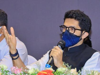 guardian minister aaditya thackeray reviews works in mumbai suburban district | मुंबई उपनगर जिल्ह्यातील कामांचा पालकमंत्र्यांनी घेतला आढावा