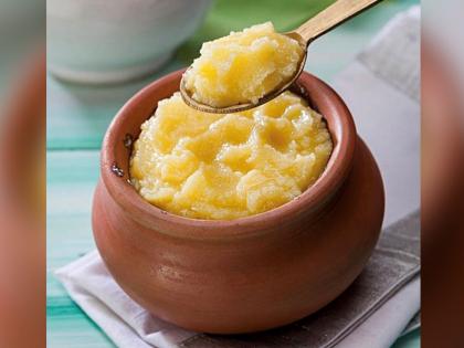 ghee benefits for the health, desi ghee is extremely beneficial for health | एक चम्मच घी की किमत तुम क्या जानो? जाणून घ्याच, कारण चमचाभर तूप करेल आजार छुमंतर