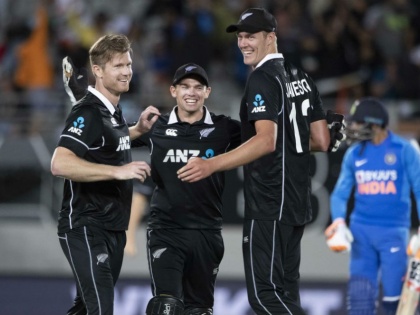 IND Vs NZ: Big blow to New Zealand, after Kane Williamson followed by star bowler Kyle Jeminson out of T20 series against India | IND Vs NZ: न्यूझीलंडला मोठा धक्का, विल्यम्सनपाठोपाठ स्टार गोलंदाज कायले जेमिन्सनही भारताविरुद्धच्या टी-२० मालिकेतून बाहेर