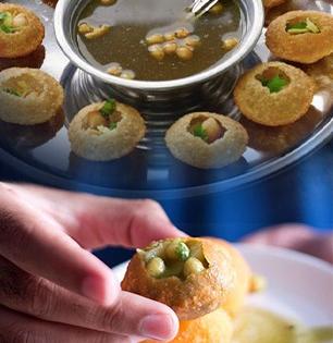 How To Make Pani Puri at Home : या विकेंडला घरीच बनवा चटपटीत, चविष्ट पाणीपूरी; ही घ्या स्ट्रीट फूड स्टाईल पाणी पूरीची सोपी रेसेपी