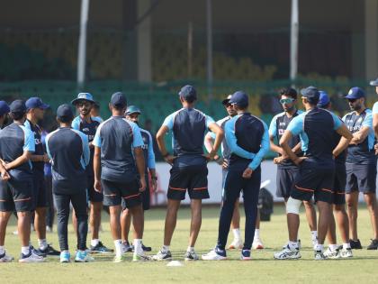 IND Vs NZ, 1st Test: Pitch for first Test in Kanpur is bad, both teams complain | IND Vs NZ, 1st Test: कानपूरमध्ये होणाऱ्या पहिल्या कसोटीसाठीची खेळपट्टी खराब, दोन्ही संघांनी केली तक्रार 