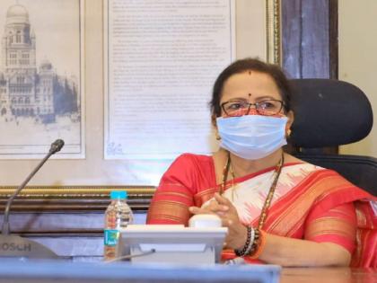 Mayor Kishori Pednekar threatened to kill | माझ्या नादाला लागू नका!, महापौर किशोरी पेडणेकर यांना जीवे मारण्याची धमकी