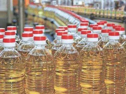 edible oil prices down rs 8 per kg in last 30 days may fall further | गुड न्यूज! सर्वसामान्यांना मोठा दिलासा, खाद्यतेल झालं स्वस्त; 'हे' आहे कारण 