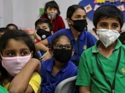 CoronaVirus Live Updates 39 school children test covid positive in dumka of jharkhand | CoronaVirus Live Updates : चिंतेत भर! ओमायक्रॉनच्या संकटात कोरोनाचा विस्फोट, 'या' ठिकाणी तब्बल 39 विद्यार्थी पॉझिटिव्ह