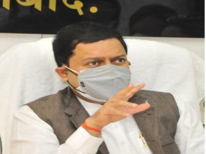 There is no tension in the third wave, today's number of patients may decrease in a month: Amit Deshmukh | कोरोनाच्या तिसऱ्या लाटेत तणावाची स्थिती नाही, आजची रुग्णसंख्या महिनाभरात कमी होऊ शकते: अमित देशमुख