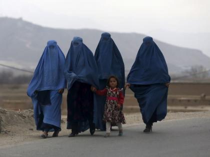 Taliban turn hundreds of women into 'men' | Afghanistan: तालिबान्यांमुळे शेकडो महिला बनताहेत ‘पुरुष’