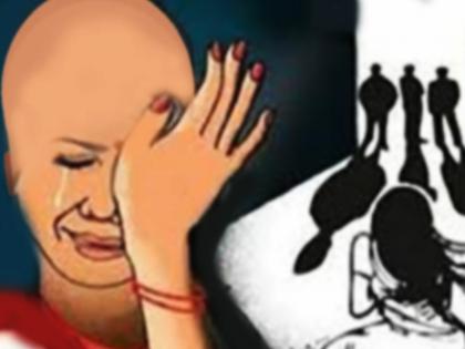 The woman was shaved as a prostitute, her face was blackened and she was taken around the village | महिलेला वेश्या म्हणून हिणवून केले मुंडन, चेहरा काळा करून गावात काढली धिंड