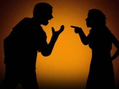 Crime News: Wife bites husband's private part trying to celebrate honeymoon, then escapes with jewelery and cash | Crime News: मधुचंद्र साजरा करण्याचा प्रयत्न करणाऱ्या पतीच्या प्रायव्हेट पार्टचा पत्नीने घेतला चावा, त्यानंतर दागिने-रोकड घेऊन झाली फरार