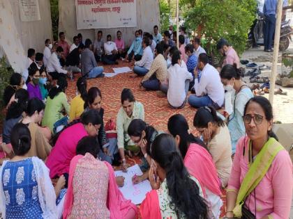 The agitation of medical teachers intensified; Boycott disrupts patient care | वैद्यकीय शिक्षकांचे आंदोलन तीव्र; कामावर बहिष्कार टाकल्याने रुग्णसेवा विस्कळीत