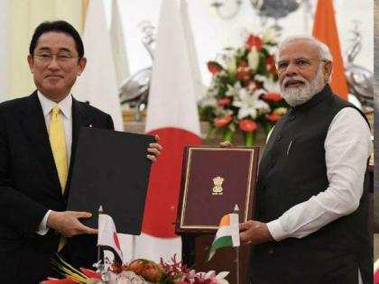 PM Modi gifts Japanese counterpart Fumio Kishida a 'Krishna Pankhi' | नरेंद्र मोदींनी जपानचे पंतप्रधान किशिदा यांना भेट दिली 'कृष्ण पंखी'; जाणून घ्या खासियत