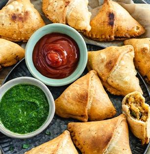 Is Burger Healthier Than Samosa : Samosa vs burger which junk food is healthier here is truth